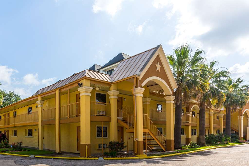Rodeway Inn & Suites Houston Near Medical Center Exterior foto