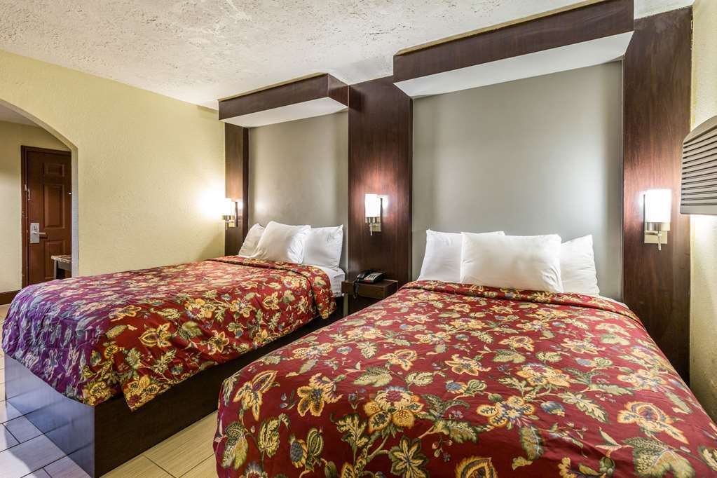 Rodeway Inn & Suites Houston Near Medical Center Zimmer foto